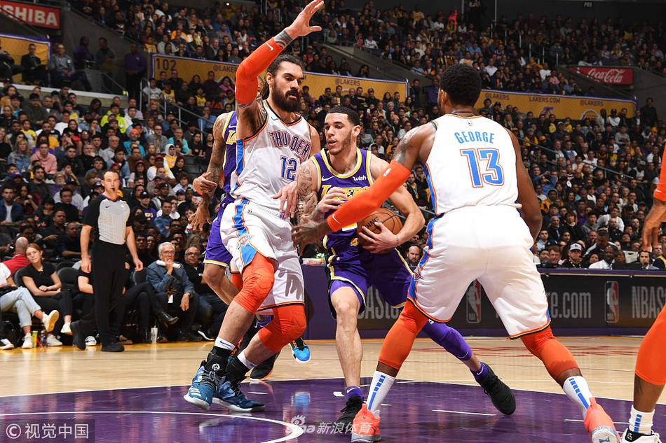 使他们在比 使他们在比